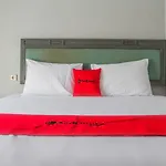 Reddoorz Plus @ Otista Garut