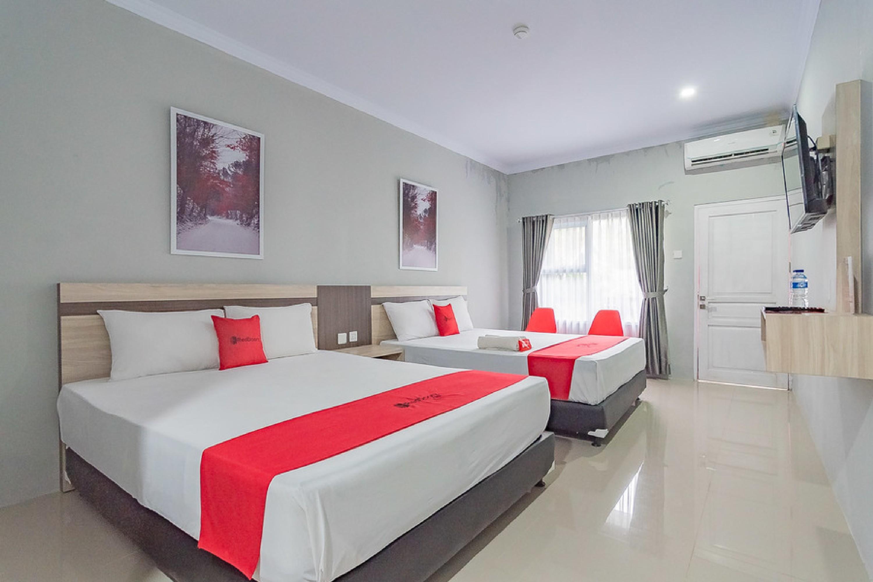 Hotel Reddoorz @ Otista Garut Garut
