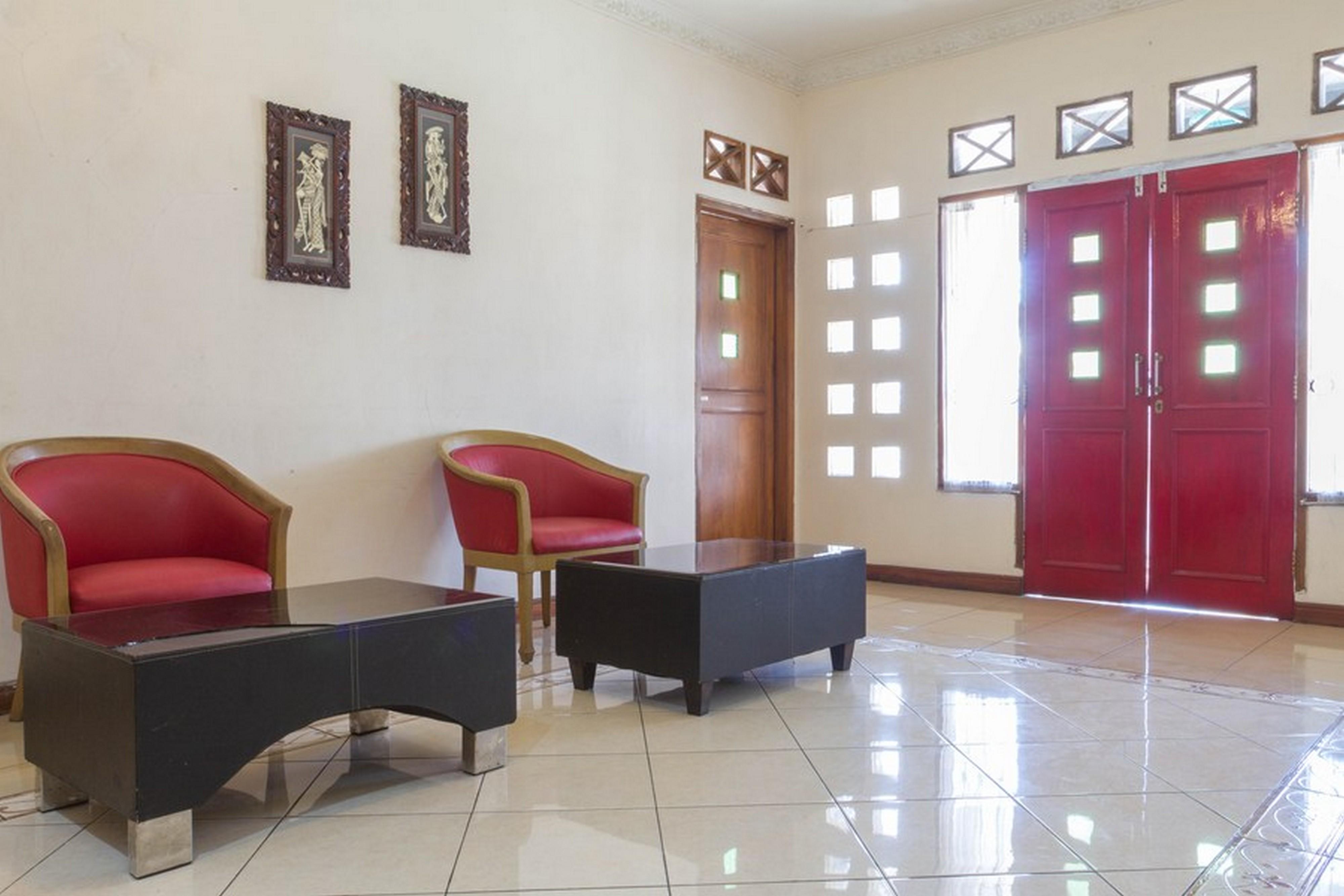 Reddoorz @ Otista Garut 2* Garut